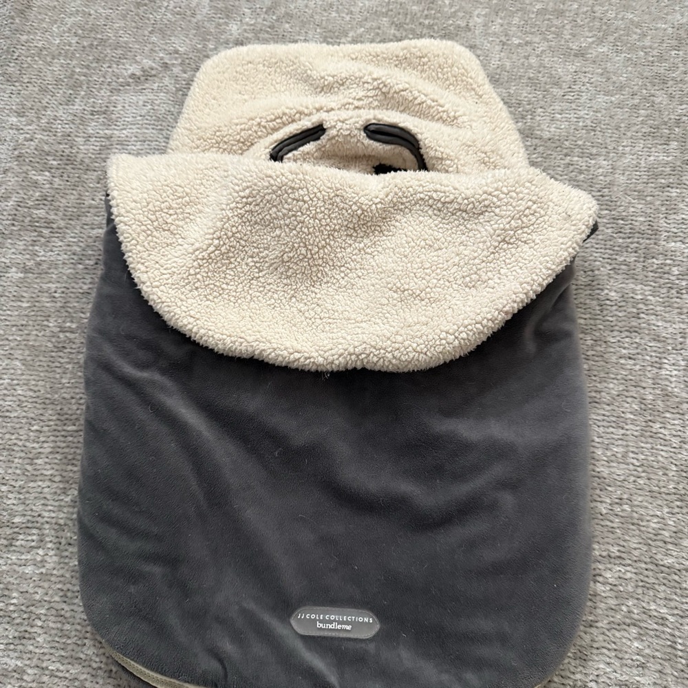 JJ‎ Cole BundleMe Infant Footmuff Cover Gray Sherpa Liner Stroller/Car Seat